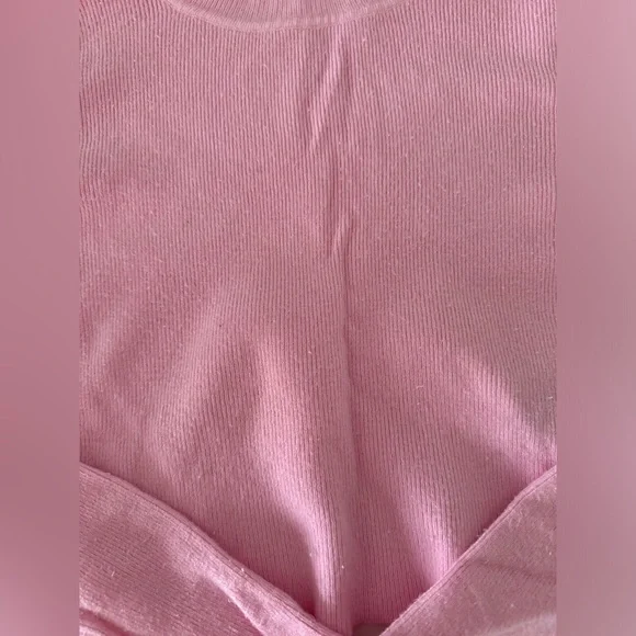 SHEIN RIBBED KNIT CROP SWEATER SUZE MEDIUM IN PINK - Picture 4 of 5